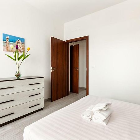 Renewed Balcony Flat With Green Garden Milano Eksteriør bilde