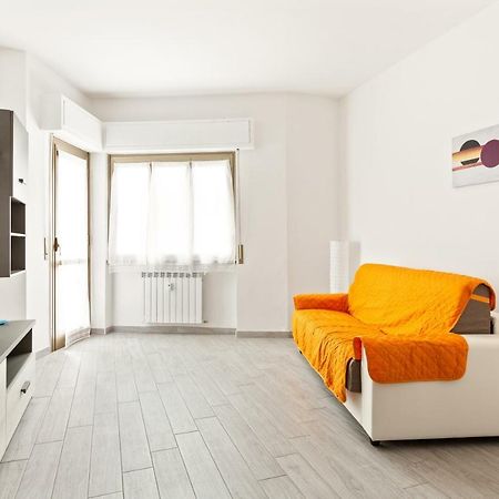 Renewed Balcony Flat With Green Garden Milano Eksteriør bilde